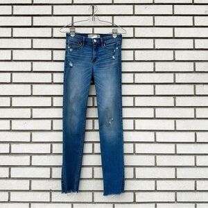 Abercrombie & Fitch Straight Mid Rise Stretch Distressed Jeans